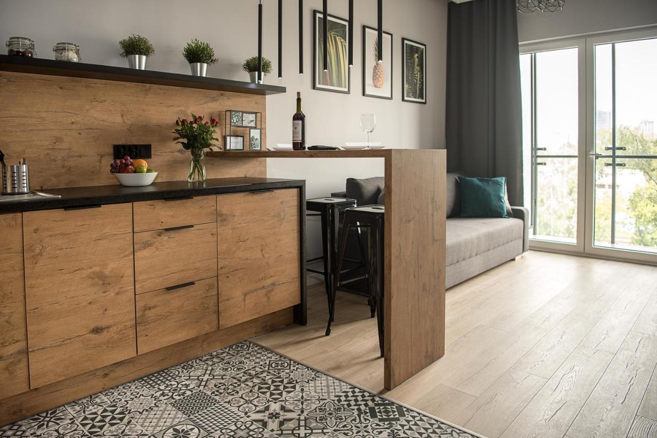 Wola Loft Apartment Warschau Buitenkant foto